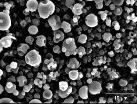 spray-dried particles (SEM, 15kV)