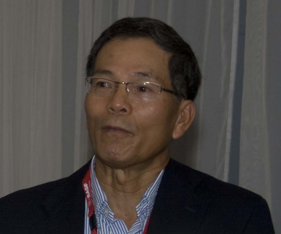 Dr Tinh Nguyen