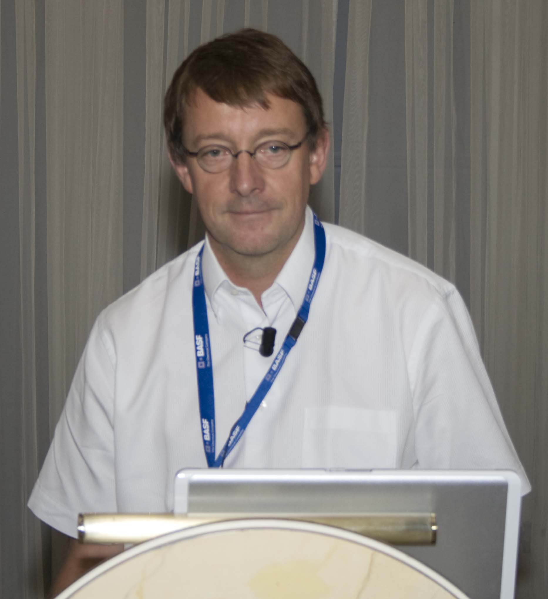 Dr Dirk Mestach